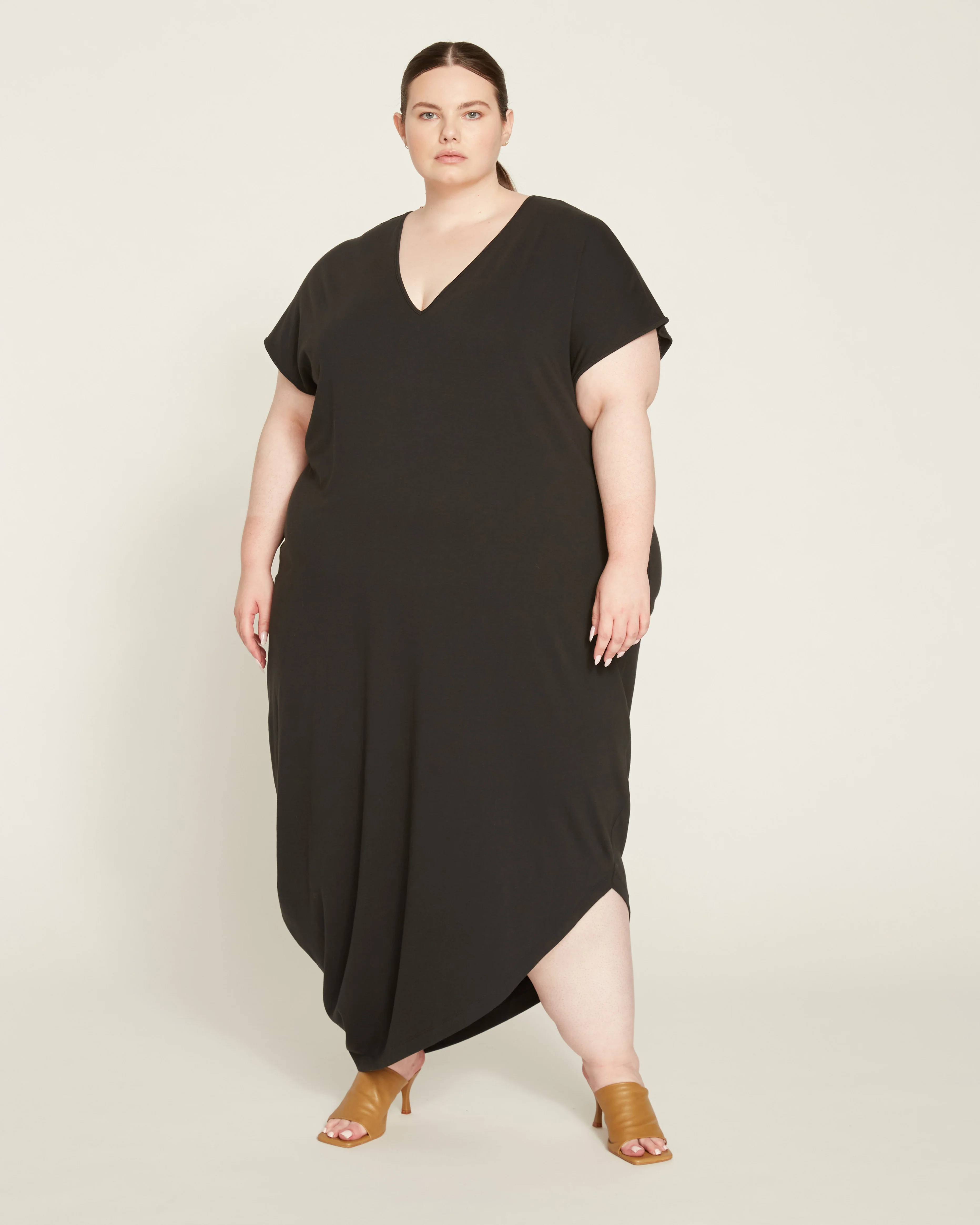 Iconic Geneva V-Neck Dress - Black - Image 5