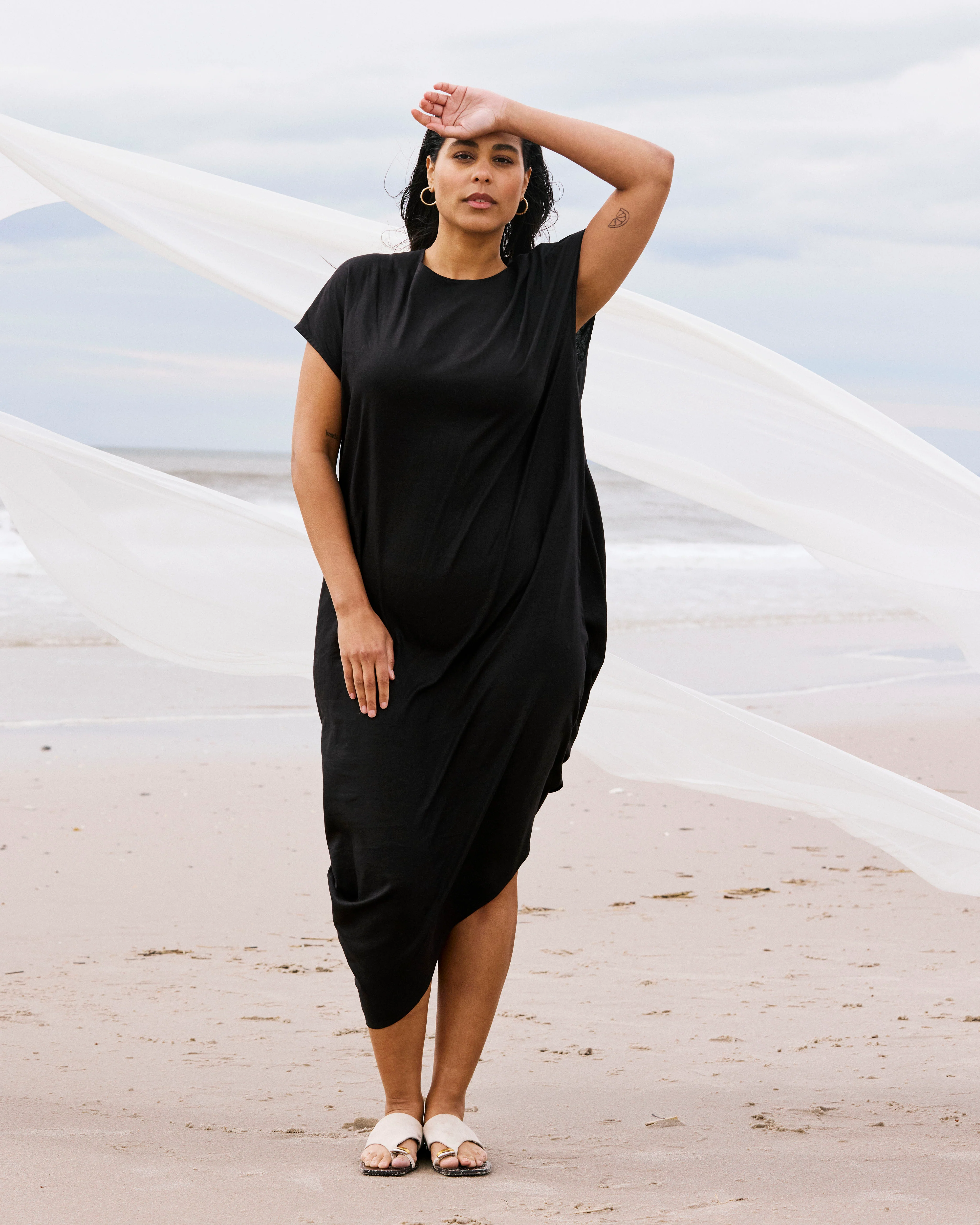 Iconic Stretch Linen Geneva Dress - Black