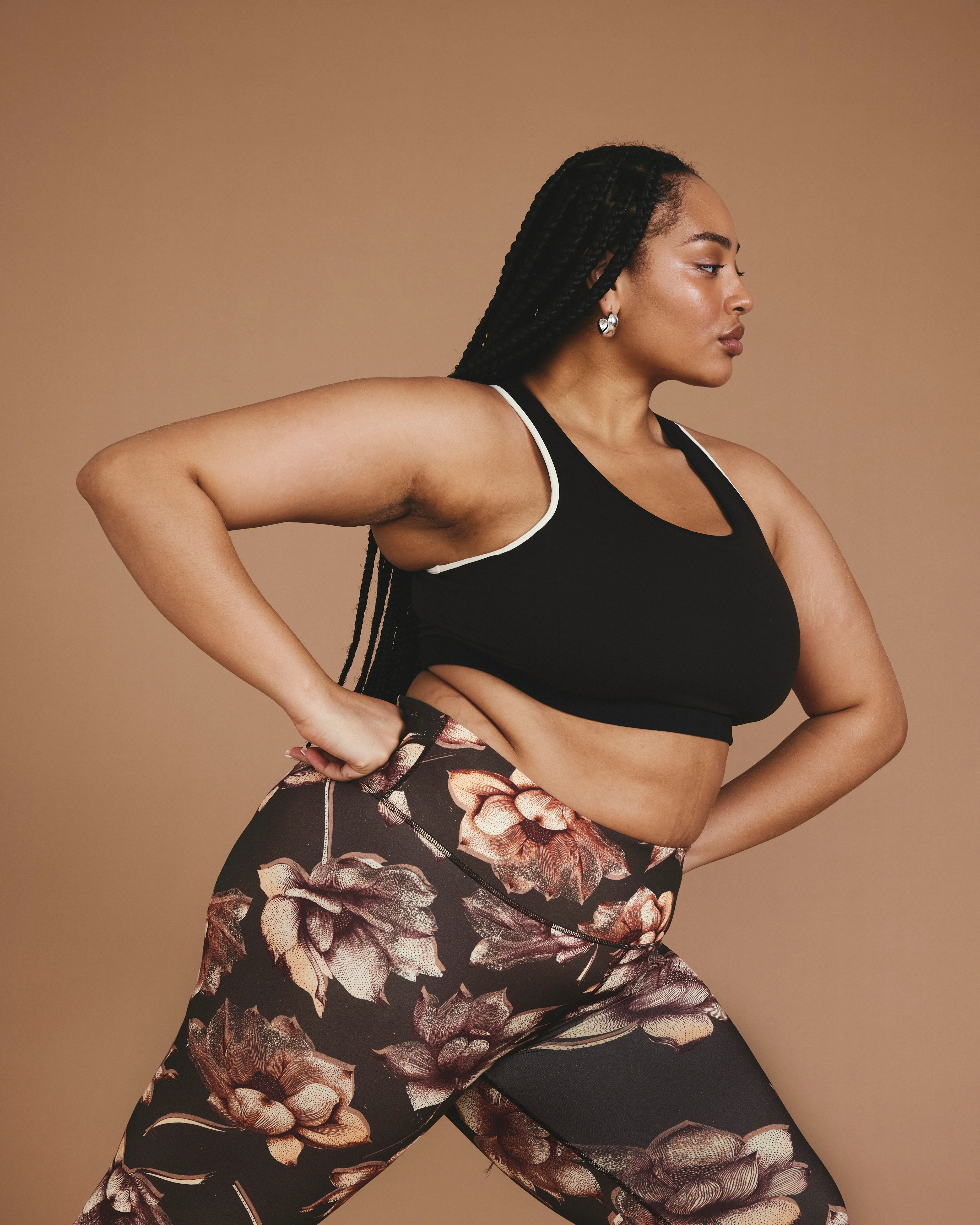 Next-to-Naked Racerback Sports Bra - Deep Brown/Dove Wing Trim