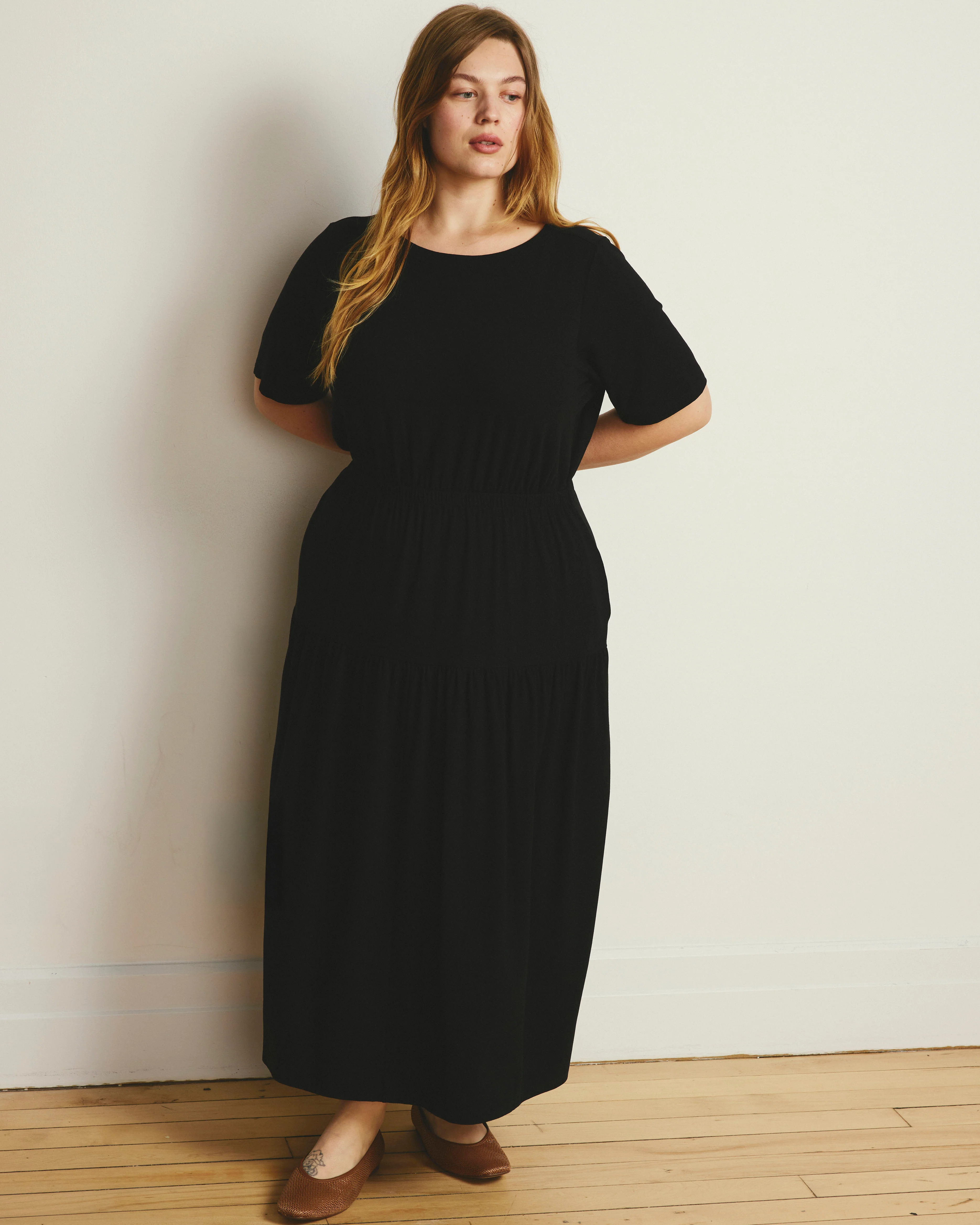 Thea Divine Jersey Midi Dress - Black