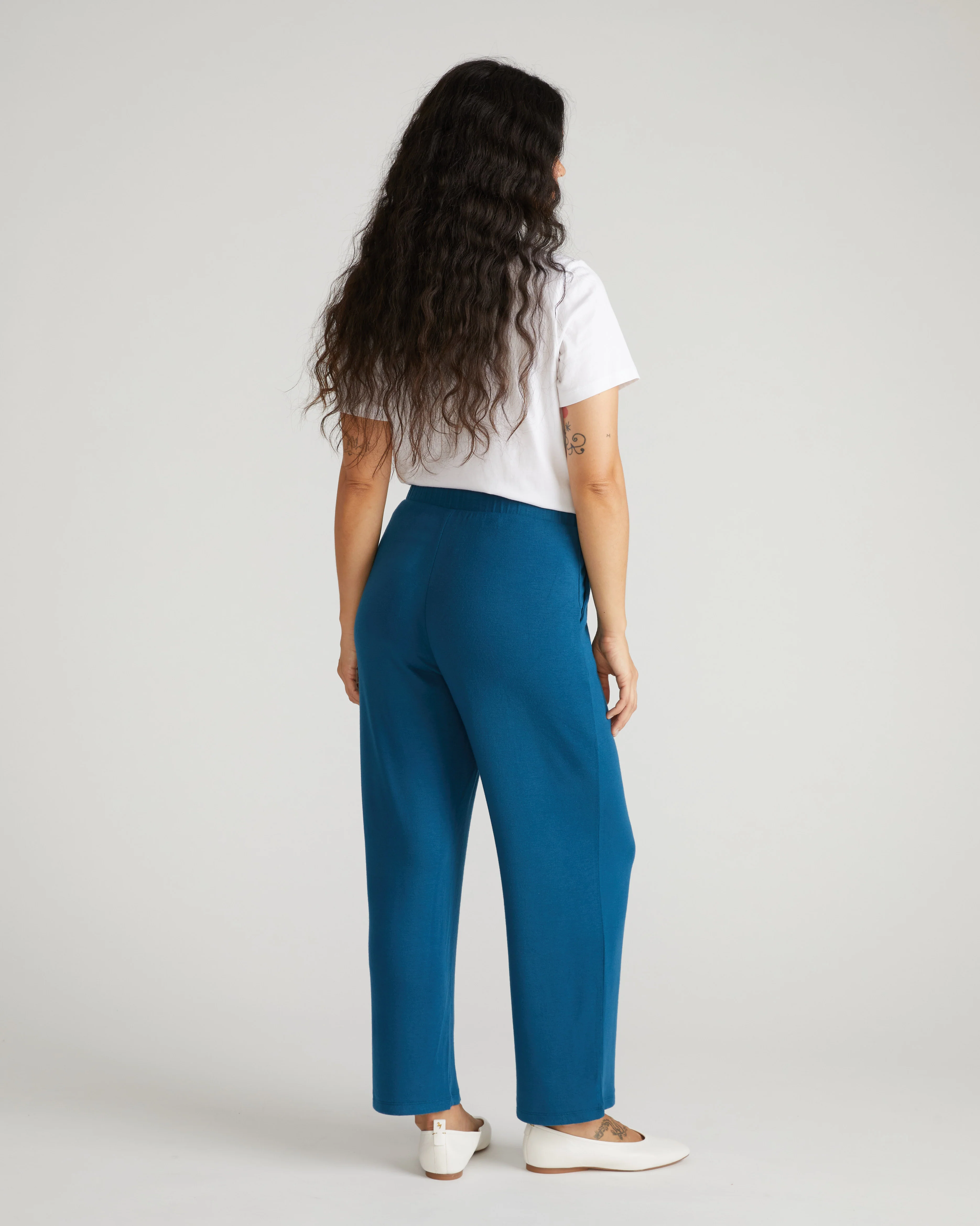 TravelKnit Relaxed Pants - Blue Teal - Image 4