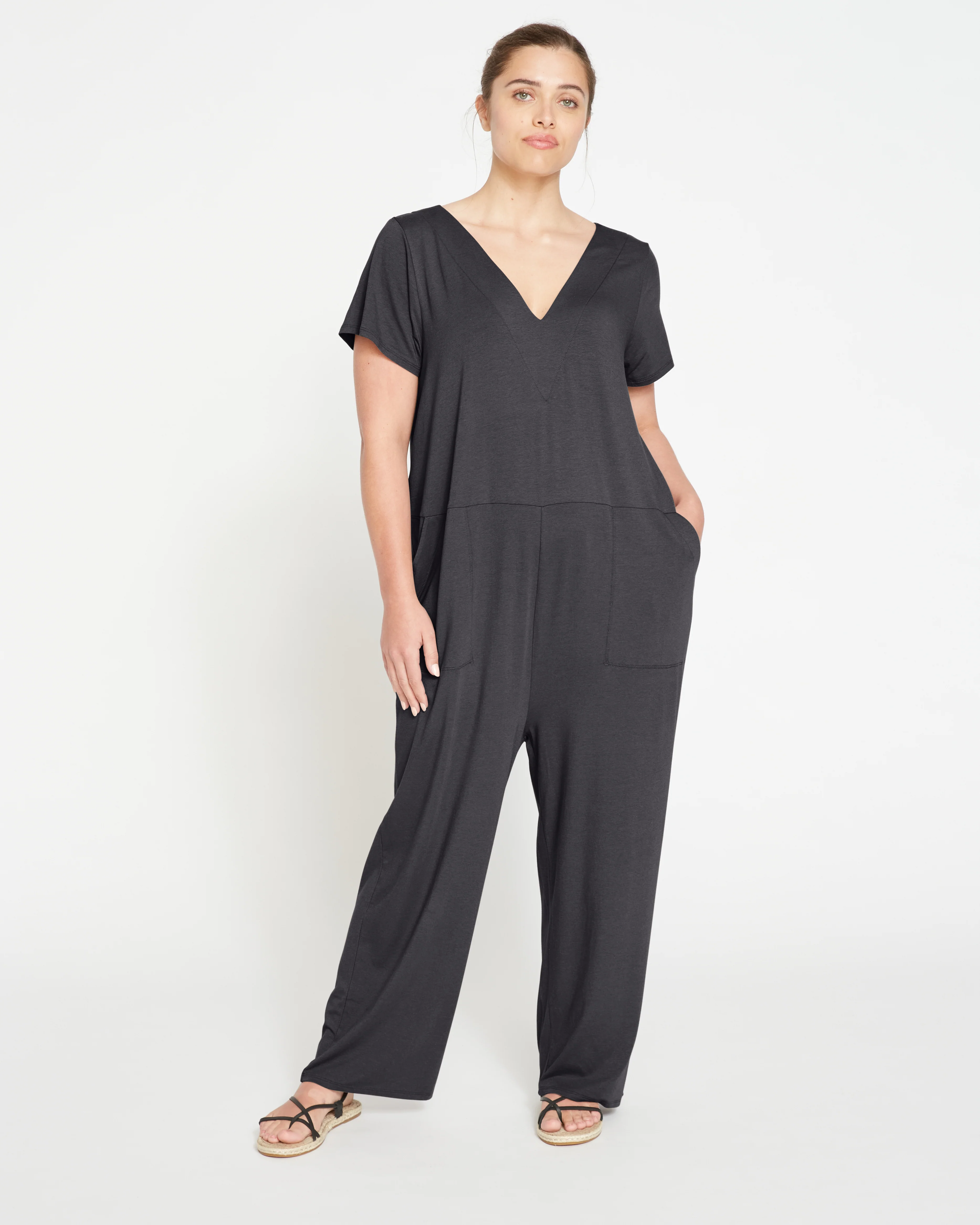 UltimateS Jemma V Neck Jumpsuit - Black